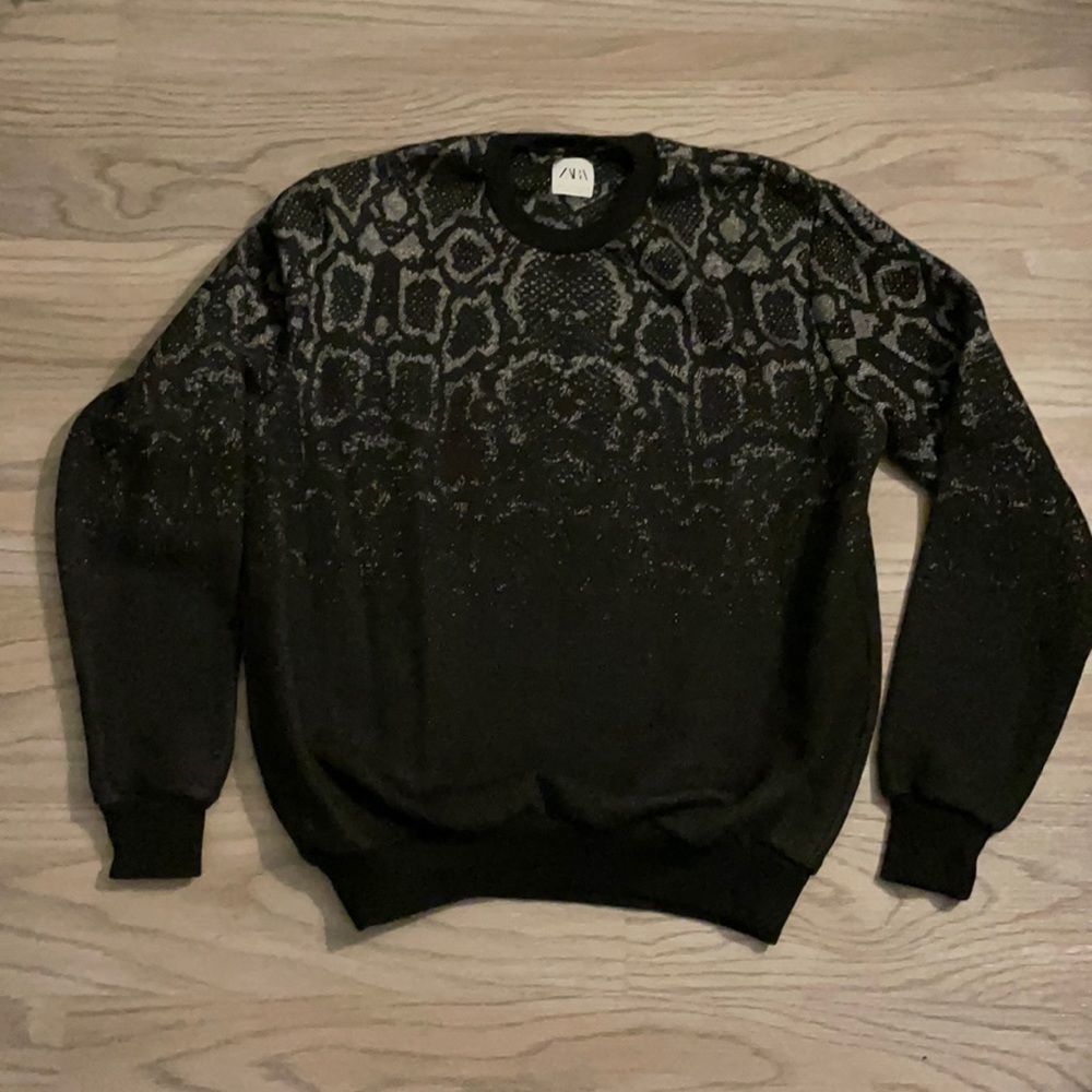 Zara Snakeskin Print Black & Silver Sweatshirt